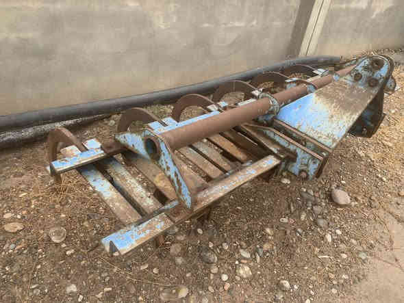 للبيع بدون لحيم ١١و١٣
حدادة قشقه 
عنوان كلك 
***********
