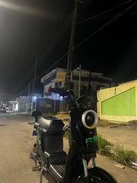 R9 • ٥ بطاريات • مدى ٣٥-٤٠كم