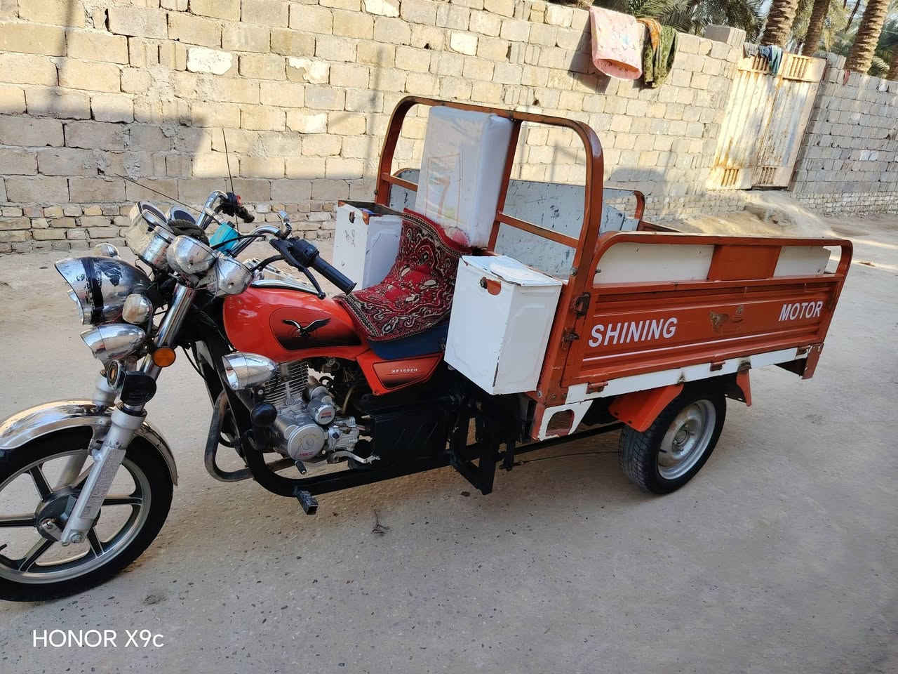 سلام عليكم ستوته للبيع مديل 20 اوراق اصولي وكيلها بلال كهربايات كلها شغاله تخم تاير مكينه 25 مكفوله كفاله عامه
المكان ستوته بابل القاسم صاحب ستوته ***********
