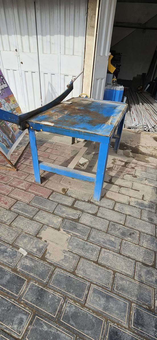 سلام عليكم
عندي فرازة كيلون سنكل فيز نضيفة كلش بس بيهة نقص صوندات وتقاسيم وطبر للبيع ابيعهن ثنينهن سوية مكاني كربلاء  ***********
