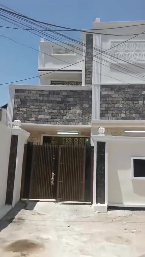 ‏سلام عليكم عند بيت مساحة 120 بنا درجة أولى البيت العنوان مجمع فتك قرب مجلس البلدي ***********￼
