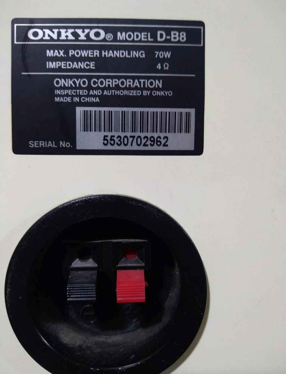 السلام عليكم ورحمة الله وبركاته ، من رخصة الآدمن ، مجموعة من السماعات ، زوج سماعات Sony أصليات بدون تصليح ، أرتفاع 25 سم ، عرض 15 سم ، عُمق 23 و نص سم ، وزن السماعة 2 كيلو و نص ، زوج سماعات Onkyo أصليات بدون تصليح ، أرتفاع 24 سم ، عرض 15 سم ، عُمق 24 سم ، وزن السماعة الواحدة 3 كيلو و 700 غرام ، زوج سماعات Pioneer أصليات بدون تصليح ، أرتفاع 54 سم ، عرض 29 سم ، عُمق 21 سم ، لمزيد من التفاصيل الإتصال على الرقم *********** أو المراسلة على الخاص ، مع تحيات أخوكم المهندس المعماري حسين.
