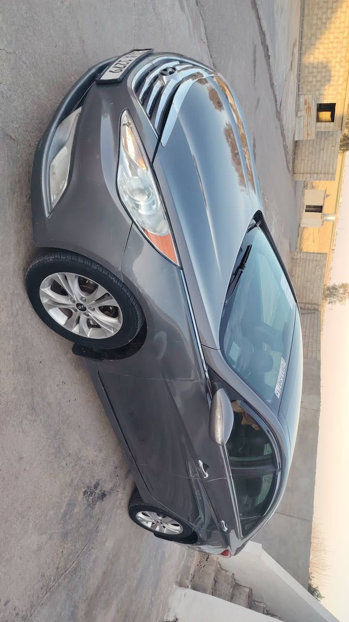 للبيع سوناتا موديل 2012 رقم نينوى دولي سنويه مجدده لل 28 شرط التحويل السياره فول مواصفات LMTD مفوله بنراما بصمات بوب وتشغيل تبريد امامي وخلفي كشنات جلد تبريد مركزي
السياره 1_1 السياره بيه راس البونيد فقط اثر شخوط السياره بدون اي ضرر مكفولة كفاله عامه وضع شركة شرط الفحص السياره جديده بمعنى الكلمة السعر 120 للإستفسار الاتصال على هاذه الرقم ***********
