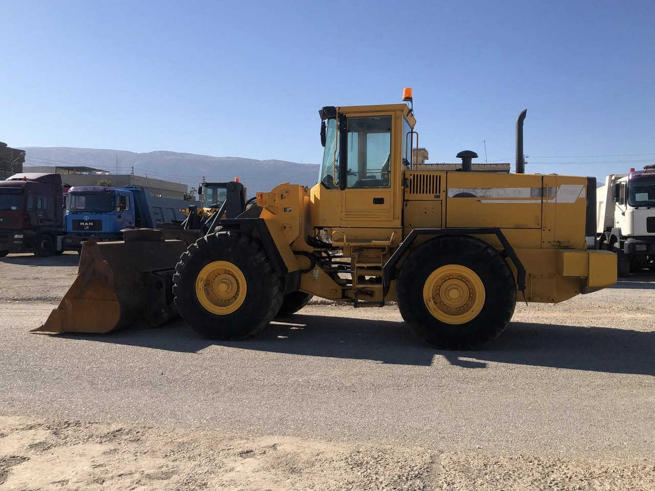 البيع-بوفروشتنL120Cموديل1997رقم سليمانى جديد
***********
***********
