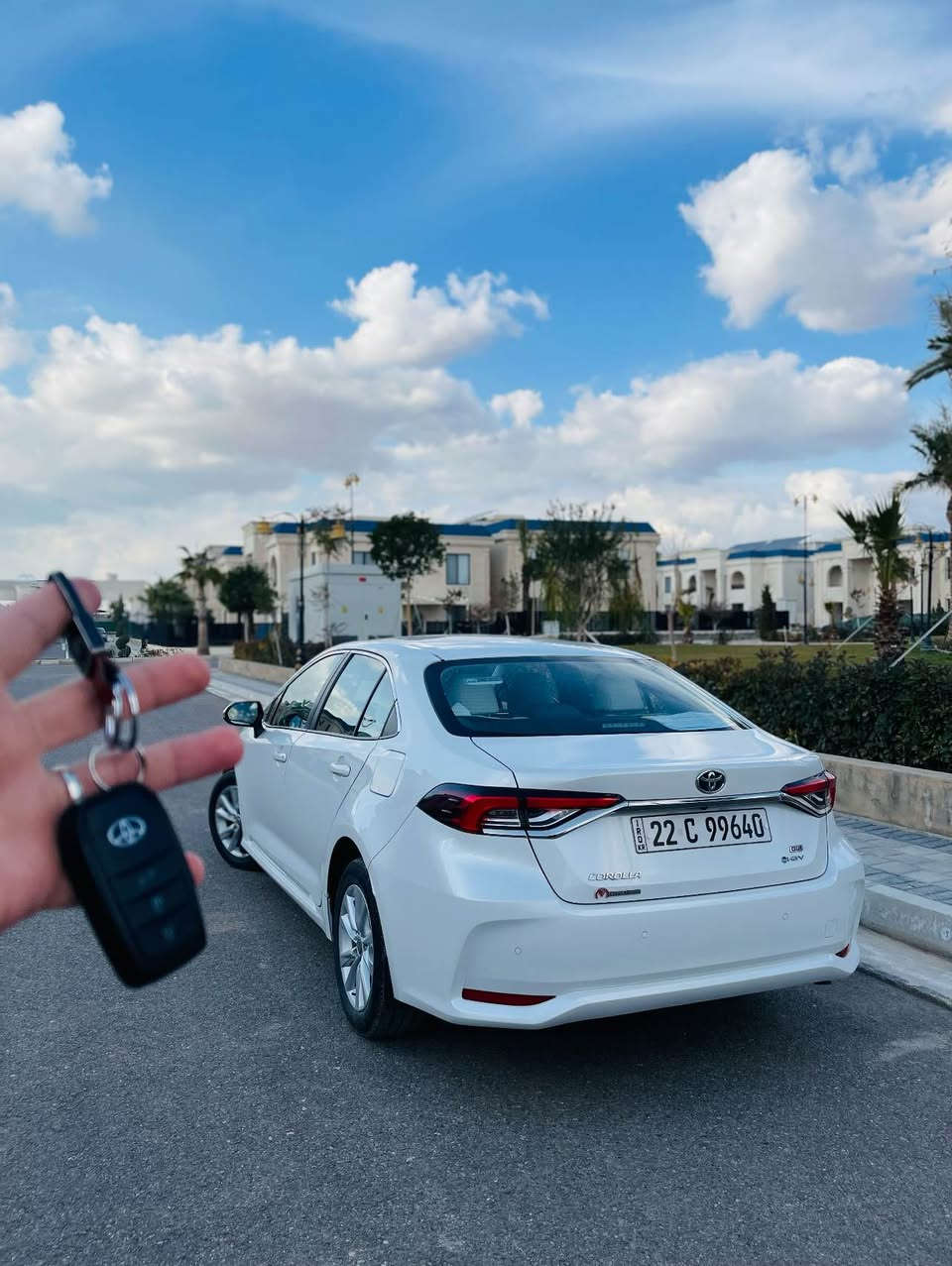 تیۆتاکرولا2024هايبرێد زەمان شەریکە جیهان 
سەیارەکە ناو دوڕەنگە برێک بەسمەو ئۆتۆ هۆڵدە  
سوکان ڤۆلیۆمە لایت پێشو پشت لیدە ئاوێنە کەرەباییە و شاشەوکامێرەیە واتە فولی شەریکەیە بەس بەبێ سلایدە 
سەیارەکە بێسبوغە بێتەعدیلە بێتەقەو ڕەقە یەکدەستە لەسفڕیەوەلەدەست خۆمانە هەموسێرڤزەکانی لەشەریکە کراوە ماڵی دۆستە 
سەیارەکە ڕەقەم هەولێرە و لەهەولێرە سێوەرەقە غەرامەی لەسەرە لەپاشی مەعامەلە ڕەت دەکرێتەوە 
70هەزار کم ڕۆشتوە 
سەنەوی هەتا 2029یە 
نرخی 178وەرەقەو مەچال ئەگەر موشتەرینی بێزارمان مەکە لەگەڵ ڕێز 
ژمارە مۆبایل *********** أربيل, العراق
