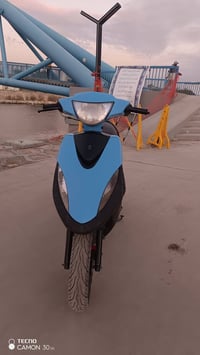 دراجة كهربائية • نظيفه • برغي ما مفتوح