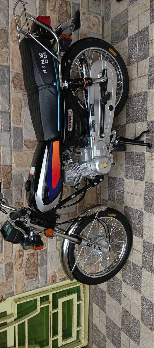 السلام عليكم نامه 3 احرف شاصي رفيع مديل 2027 صارلهه 10 ايام من طلعت من معرض باب الخان الدراجة مكفولة من الشخط☂️  سعرهه690 ☂️وبيهه مجال ولحد يكسر بحلال العالم دراجة بعدهه بلجيس 
الرقم:*********** بي اتصال وايظاً واستاب
مكان كربلاء الحر قرب مدينة الالعاب نوارس 🚩
