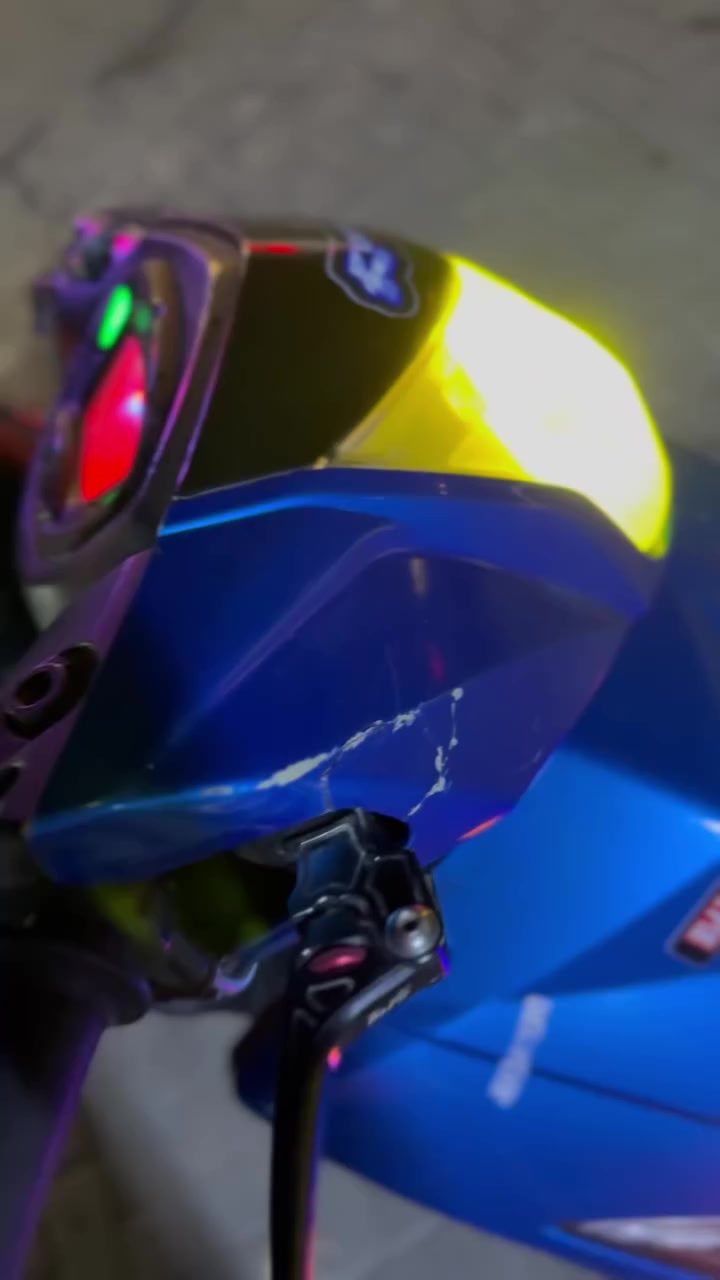 سلام عليكم جيتي ار للبيع مديل 11بلادية الدراجة بس الكفر الامامي مضروب السعر 950 وبيهة مجال بكاني حي العامل ***********
