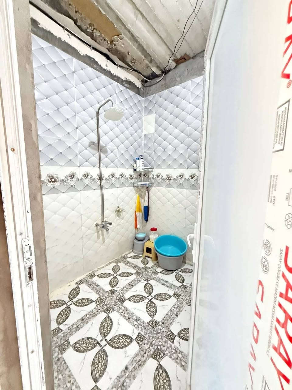 #دار#للبيع  🏠#المساحة :- 300م -رقم بلدية 
#الموقع :- كركوك _قادسية قرب نادي سولاف 
#بناء نظيف 
#موقع مميز جدا
#تفاصيل دار
 غرفة نوم عدد 2- استقبال - هول- مطبخ بارد- مطبخ حار  صحيات
- كراج سيارة 
--------------
#للأستفسار الأتصال على الارقام التالية
 📞 ***********
 📞 ***********
أو مراسلتنا عبر { فايبر ــــ وتساب
أو مراجعة #مكتب عقارات اسيا
{  #نتشرف #بزيارتكم }
