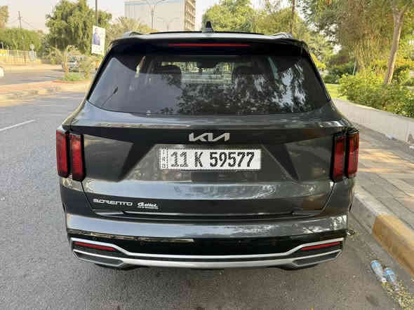 السلام عليكم
كيا سورنتو EX وارد امريكي فول مواصفات موديل 2023 دخول جديد لون رصاصي غامق 7 راكب محرك 2500 توربو رقم بغداد بإسمي بدون ايرباگ

ماشية 12 الف ميل مشي امريكا فقط بحالة الوكاله جديده ومابيها اي نقص
حادثها سطحي شخط بالجاملغ الامامي الايسر فقط مبدل ومصبوغ (جميع الايرباگات سليمه)
المواصفات:
-  بانوراما
- رادار امامي مانع تصادم
- رادار تحديد مسار
- رادار جانبي Blind Spot
- بصمة
- ترحيب عند الاقتراب
- لايتات اماميه LED
- كشنات جلد VIP منفصله
- كشنات اماميه تدفئه
- كشن كهرباء
- تحكم ستيرن كامل
- سمارت كروس كونترول
- نزول منحدارت
- ٣ انظمة قياده
- شاشة كبيره نظام ابل كار بلي
- كاميرا خلفيه
- جي بي اس 
- تبريد لمس
- تبريد قطعتين
- كاميرا خلفيه بلاديه
- حساسات خلفيه
- اشارات مري جانبيه
 
السعر المطلوب 26300$

مكان السياره بغداد / كاظميه
***********
