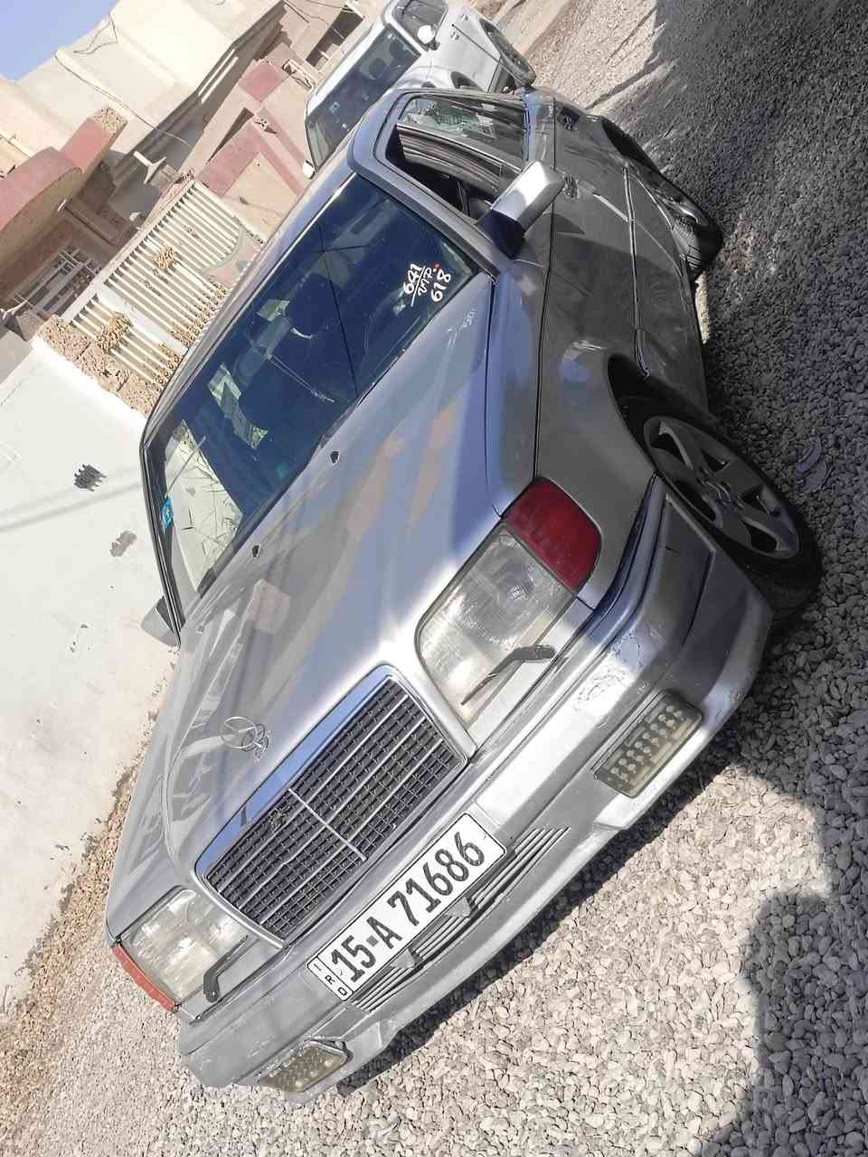 مارسدس دب محرك كير بلادي موديل91 شاديلها كابريتر بدل العنكبوت كشرها بحاله جيده داخل نظيف محرك كير بحاله جيده تايرات زوج جديد زوج نص عمر رقم انبار دولي  صدرها نص عمر يرادله ترتيب والباقي شوف العين السعر ب42 وبيها مجال ان شاء الله للشراي المكان بابل الاسكندريه الحصوه ***********
