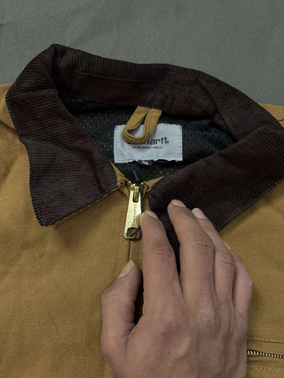 كارهات
اوريجنال 100%
نظافة 100%
قياسL
يتوفر توصيل5 الاف لجميع محافظات العراق


**إذا كنت صاحب هذا الإعلان وتريد حذفه لأي سبب، رجاءا أرسل رسالة إلى الدعم الفني**