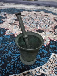 هاون صفر خالص للبيع  السعر 100 الف للأستفسار اتصال على رقم 07801332470