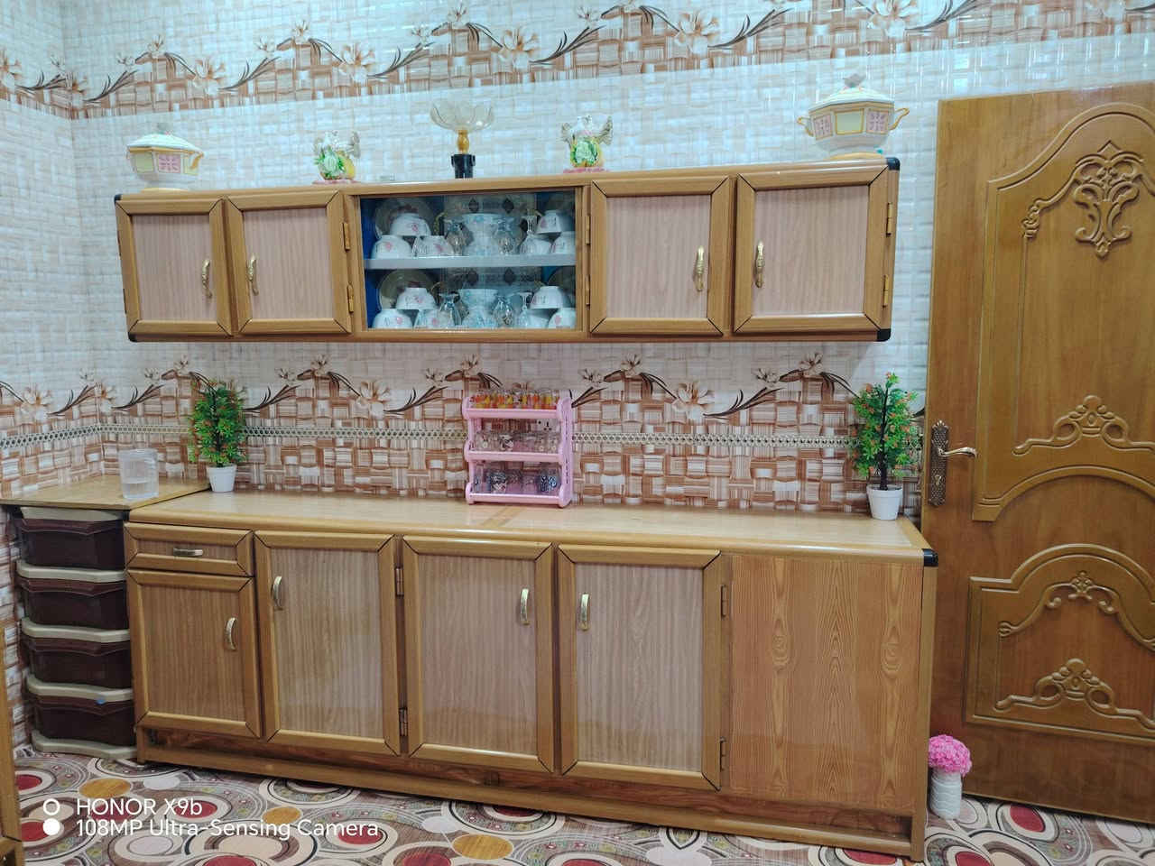 كاونتر للبيع
اربع قطع نظيف سعره 450 
***********
