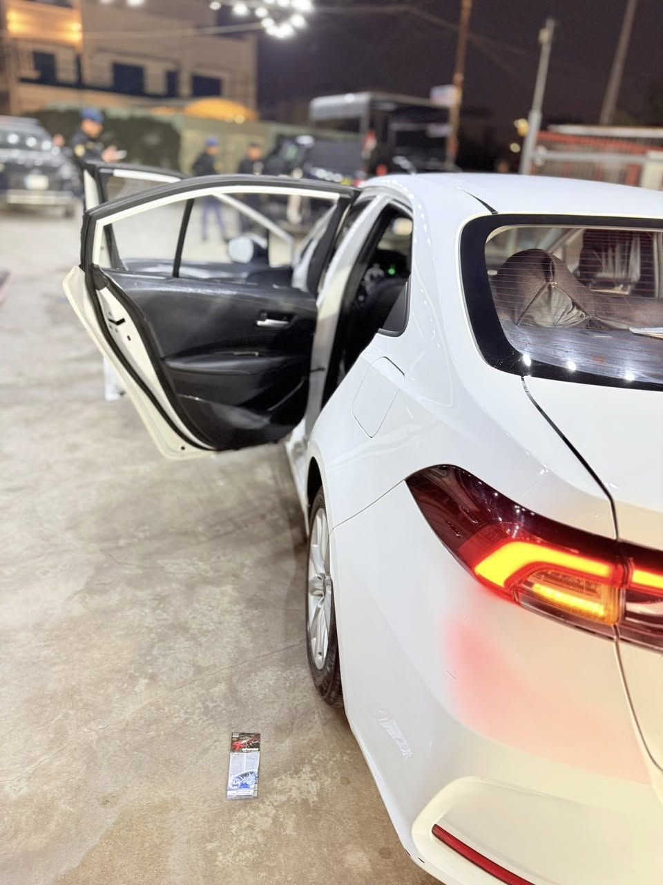 ‏سلام عليكم كورولا ‏هايبرد ‏موديل 2025/6/19
‏شكل الخليجي سيارة فول مواصفات 
‏بصمة 
‏رادار أمامي 
‏ ماشية 67865 
‏رقم تلفون *********** 
بس واتساب 
‏تواصل على هذا الرقم
