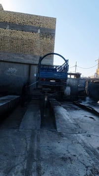 شاحنة • موديل 2000 • قابل تفاوض