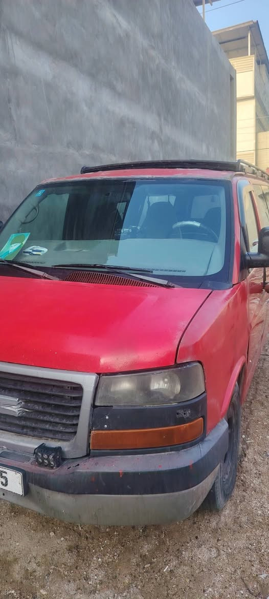 فإن سفانا. موديل 2007
جاهزه للاخير  بيع مستعجل
60 ورقه
***********
