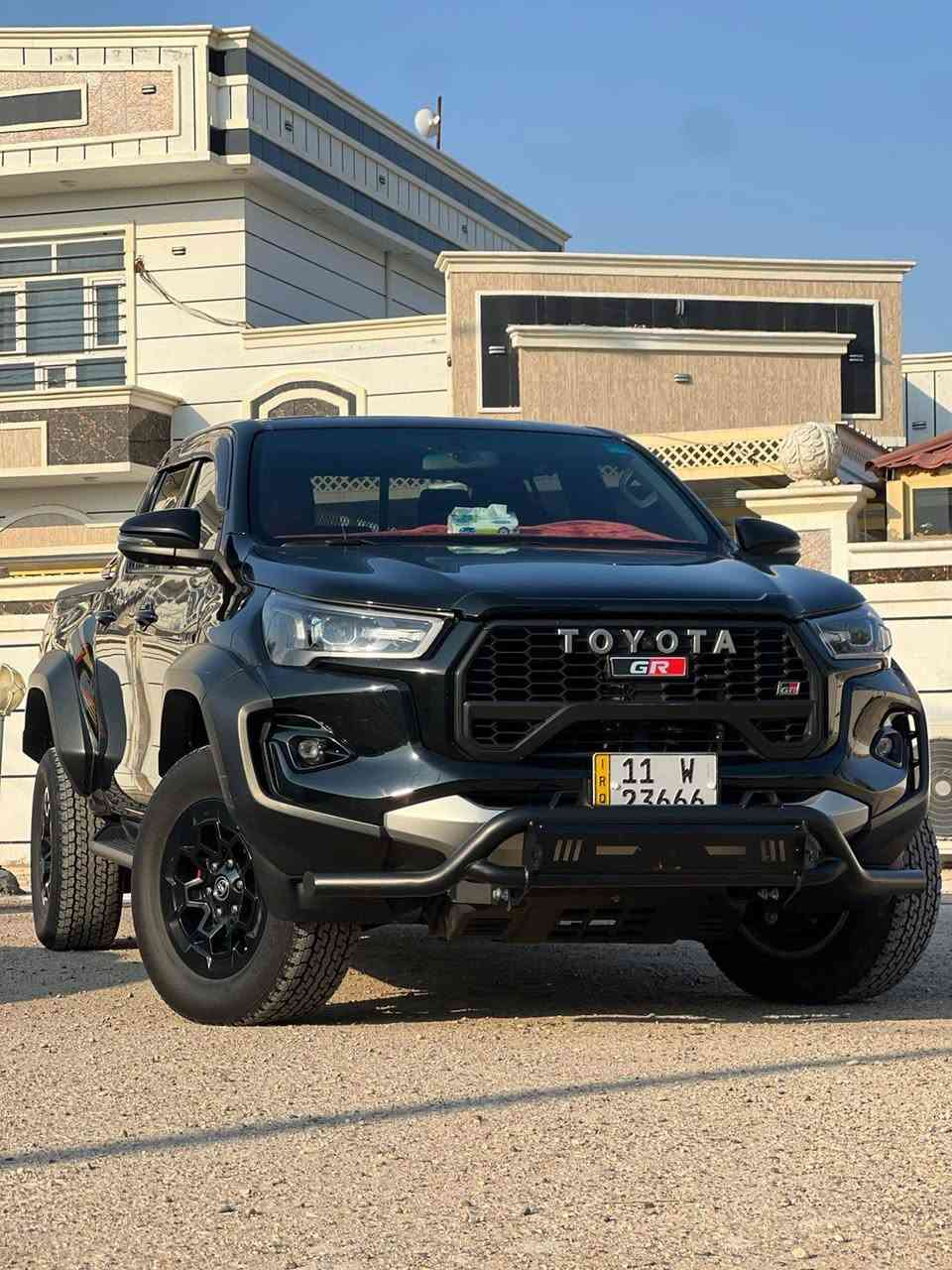 السلام عليكم
تويوتا هايلوكس GR اعلى فئة 

موديل 2024 

ماشية 68 

مكفولة كفالة عامة  

تحويل مباشر 

السعر المطلوب 440 

للاستفسار ***********
