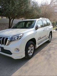 برادو  موديل 2013 كويتي  محرك 6 سلندر  دبل تانكي   رقم بغداد   مواصفات...