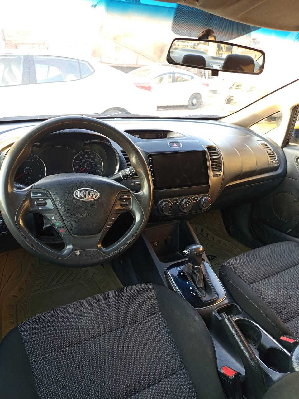 كيا فورتي ٢٠١٧ مكينه ٢٠٠٠ دوش كير AT
رقم بغداد بأسمي تحويل ثاني يوم ضرر جاملغ الكدام بدون عابر 

مصفره هيئه وغرامات السعر 120 وبيه مجال مكان سماوه ***********
