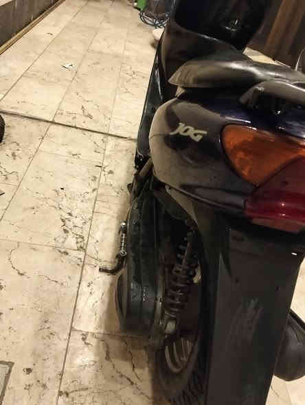 السلام عليكم  للبيع عصفوريه فحل  بلاديه اخت  الجديدة   شغاله اشاير لايت الدرجه نقص فقط تريشه يسره وكسر بالكدام  محرك ممفتوح سعره 400 مكانة حي قاهره قرب بانزين خانه   اول شخص يجي عليه بالعافية
الاستفسار اتصال***********
