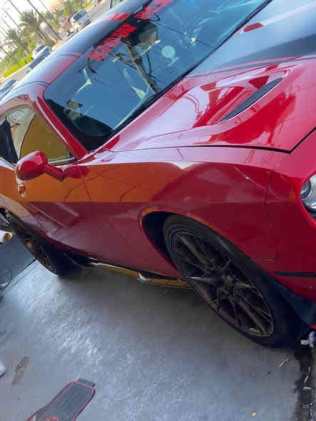 📍السلام عليكم 🫡 
📍 للبيع فقط📍

📍دوج جالنجر لون احمر 
📍امريكي 
📍موديل 2019
📍محرك. 6 سلندر  
📍رقم بغداد (تحويل)
📍. محرك وكير كفاله   
📍ماشيه (84) الف ميل      
📍سياره  حادثها جاملغ امامي جهت السايق وبيها قطع صبغ  ابيع حزام بدون لا قماره ولا تكم  (شاصي ولغد كفاله)
📍المواصفات :   
📍تحكمات ستيرن 
📍بصمه تشغيل 
📍بصمه ابواب  
📍شاشه كبيره 
📍شاشه اعطال 
📍كشن سايق كهرباء  
📍داخل لونين 
📍السعر :140 وبيها مجال 
 متواجد واتساب 
***********
