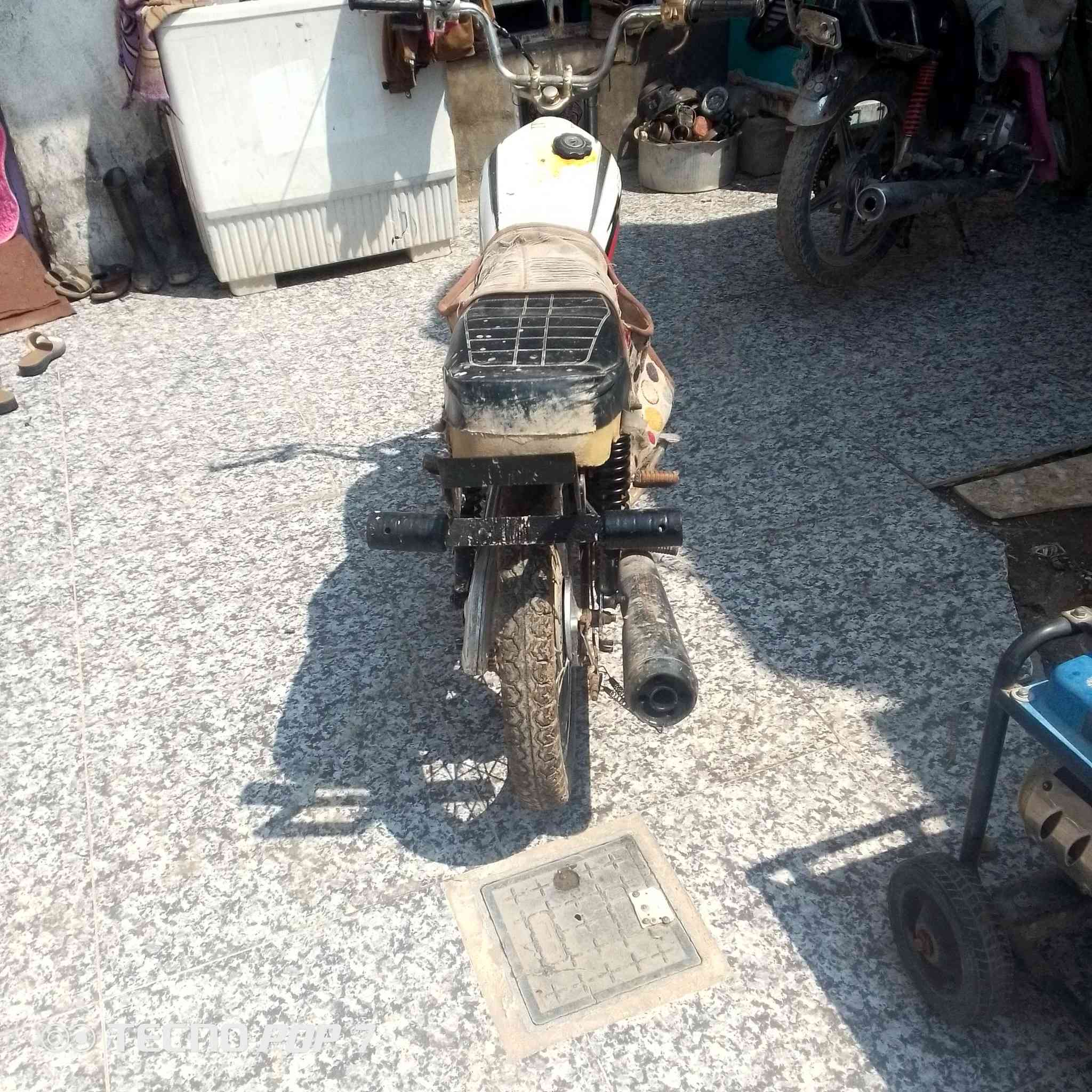 السلام عليكم شباب دراجه للبيع نامه اصلي 3احرف موديل 2023دراجه هندر واحد تعمير كله اصلي ا حمد الشهاب السعر 300وبيه مجال للطيبين ول مو شراي لا ينطي سعر من يمه للستفسار اكثر خاص 🤙 رقمي ***********متواجد خاص 🤙
