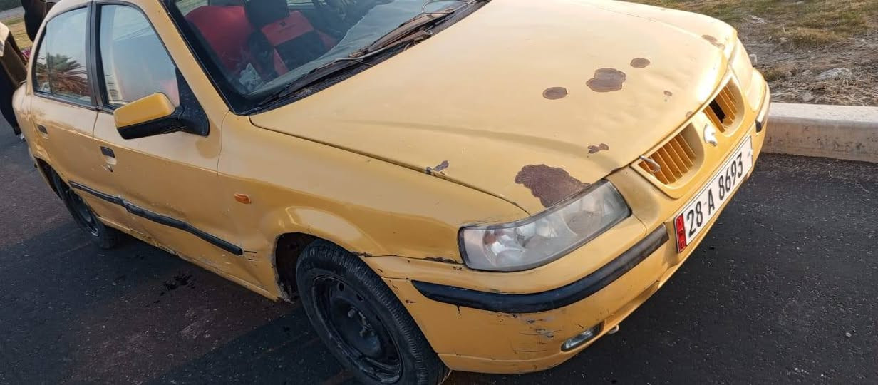 ( سيارة أجرة سمند ناطقة 2011  للبيع
هزة جديدة لل21/12/2030
بأسمي مداورة تاني يوم رقم أنكليزي )
*محرك مجفت جديد كفالة ست أشهر.
*كير أوتماتيك.
*حدادية جديدة.
*باترك جديدكفالة ست أشهر.
*كهرائيات كاملة.
*جامات كهرباء.
*فتح وأغلاق الأبواب مع الجنطة مركزي .
*عدة سلامة ومنفاخ وأطفائية كاملة مع سبير وعفريت.
*برغي مانقصة كبل تشغل وعلى باب الله.
( 3 ملاين قفل )
مكاني كربلاء
[ *********** ]
