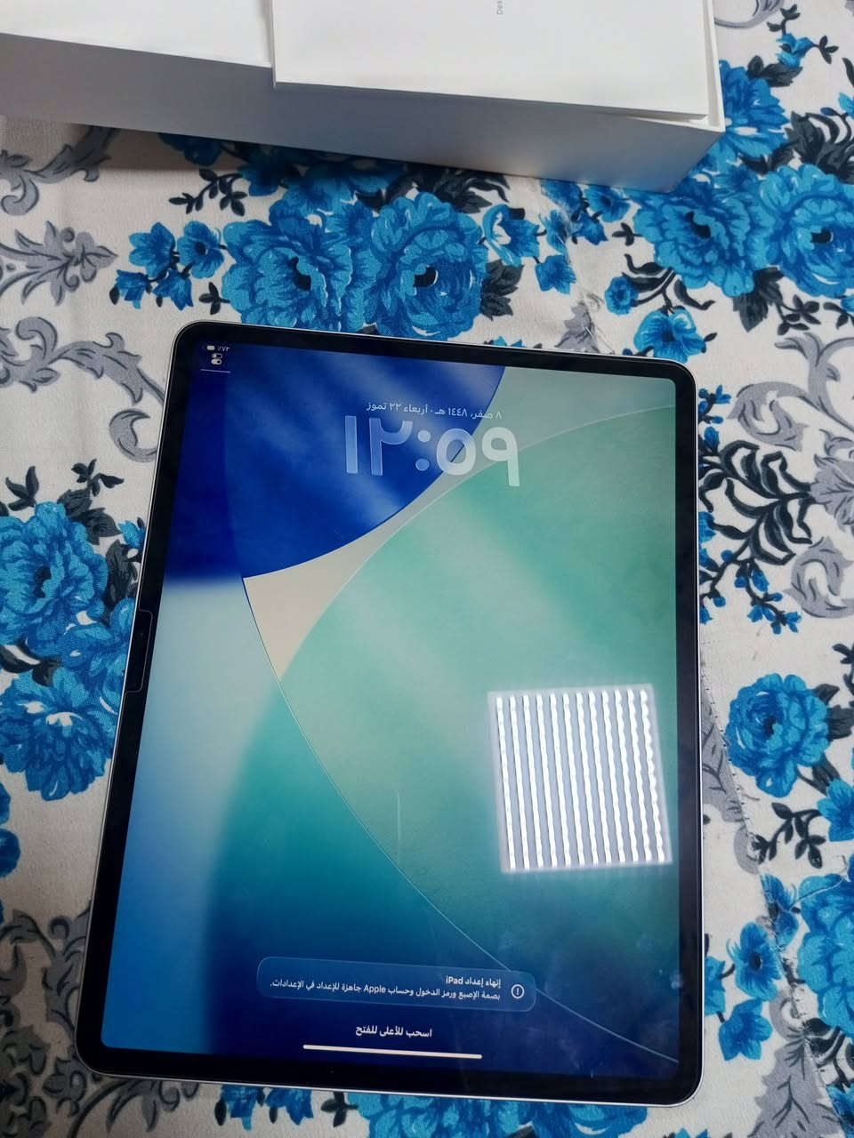 ايباد Air 13 
معالج M2
جديد ما مستخدم 
بطاريه 100 مشحون 1 
مع كامل ملحقاتها + شاشه ضد الكسر وكفر 
سعر 900 
مكاني بغداد مدينة الصدر 
تواصل خاص او على رقم ***********

