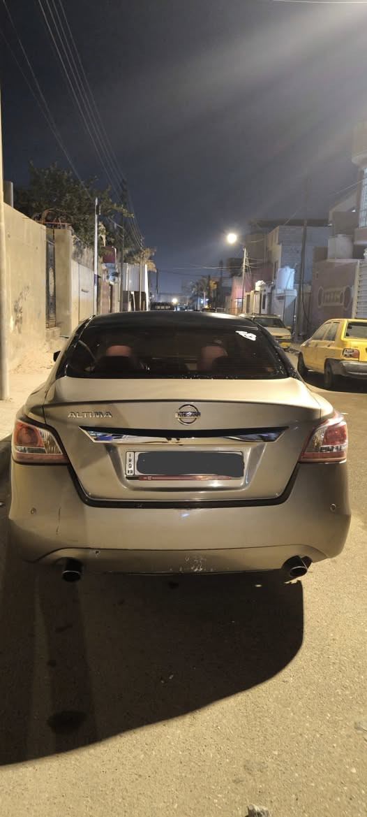 السلام عليكم 
ادوات ادوات 
نيسان اوبتيما 2014 خليجي فول بصمه كامره خلفي 
كصه جنطه فقط 
متومه طبق الاصل نكليزي 
كير مكينه تاير خير من الله السعر 36 عنون البصره 
موبايل واتساب 
***********
