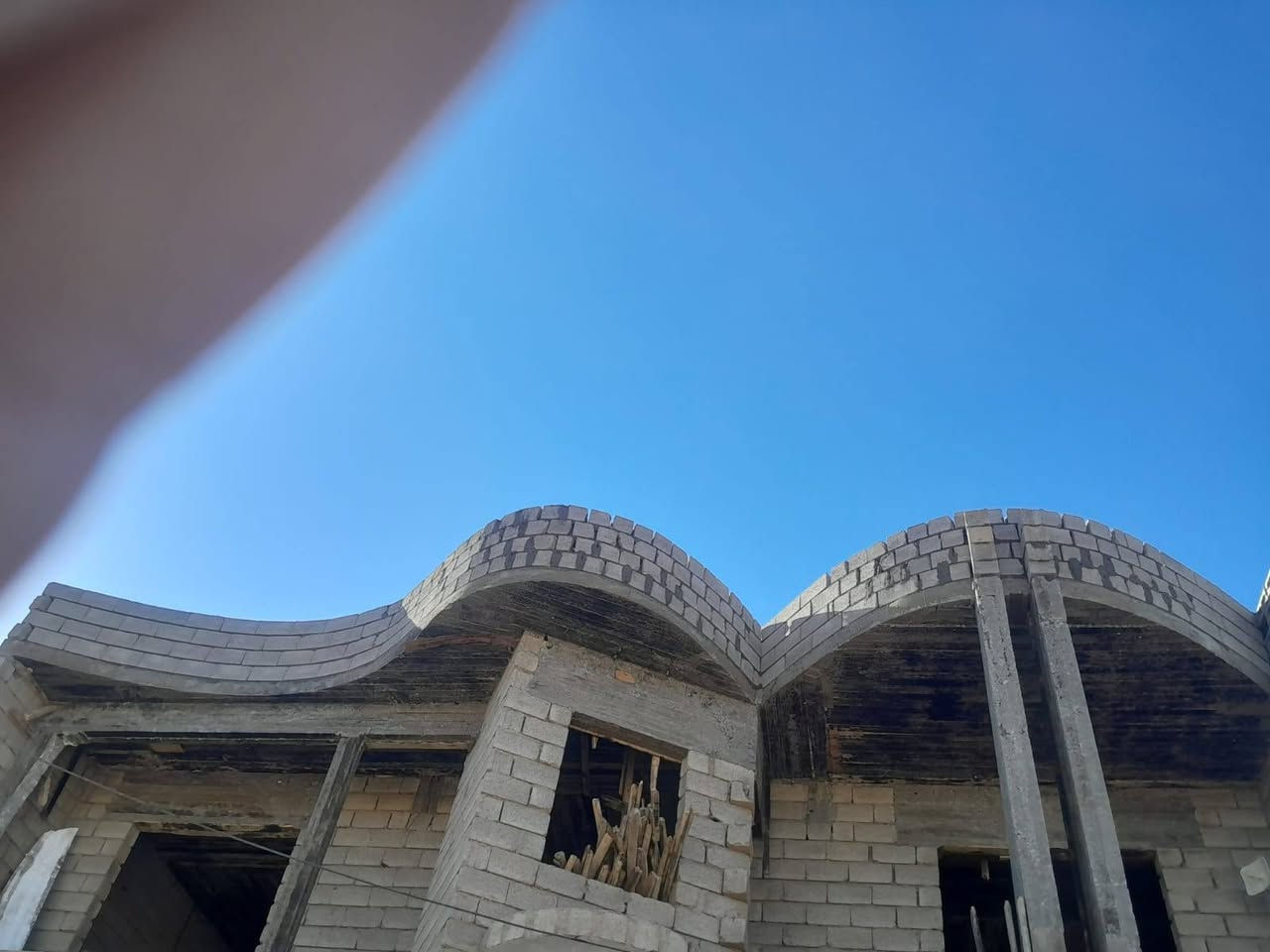 السلام عليكم بعد التوكل على الله
١_كادر بناء درجة اولى

٢_كادر لبخ درجة اولى 

٣_كادر نجاره درجة اولى 

٤_صب خباطه ويدوي 

٥_ حفاره قصاطل وحفر الگاع القويه والبلان

٦_ بالمعدات جك همرات 

٧-تسيس مجاري كهرباء 

اخذ كافه المقاولات واعمال البناء تاخذ شقله جاهزه 

عليك بس تباوع ... وحياكم الله 

للإستفسار/

سيف الطائي /***********

هيثم الجميلي /***********
