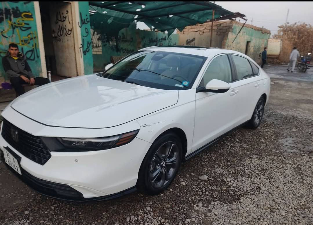 السلام عليكم
للبيع 
هوندا اكورد هايبرد موديل 2023 مرقمه كركوك دولي دخول جديد ماشيه31الف 
بدون ايرباك بدون دواخل 
فقط بالچاملق الخلفي الايسر شبر صبغ 
صور الضرر مرفق بالمنشور 
عنوان السياره ناحيه الزاب قريه اصبيح تحتاني 
السعر 198 وبيها مجال بسيط خاص ما اجاوب 
للاستفسار الاتصال على الرقم التالي صاحب السياره Ali Hussein 
‏***********
