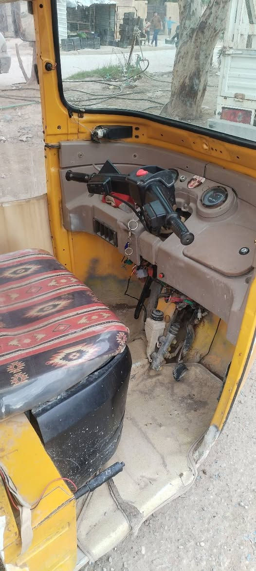 تكاتك للبيع أوراق موديل ١٧  $   ***********
