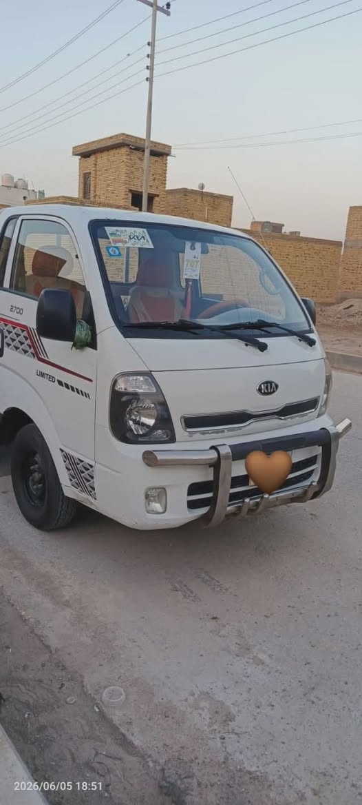 السلام عليكم 
#كيه بنكو مديل 17بئسمي هزه جديده 
جاهزه تخم تاير تبريد محرك كير اكسن شاصي كفاله عامه 
السياره جاهزه 
رقم ذي قار
ناصريه الإسكان الصناعي 
***********
#السعر 115
