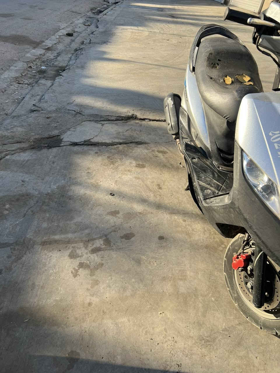 دراجة مال رمبة تجفيت جديد بس لاستك ولف نكرة دراجة مكاهنة بغداد ***********
