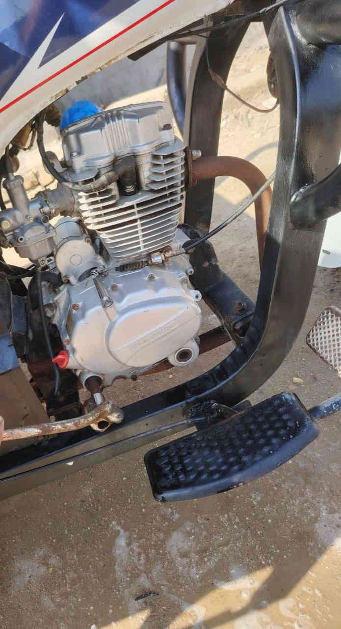 سلام عليكم ستوته دايون البيع مديل 2018 اوراق اصولي بسمي 
ستوته جاهزه من كلشي  تواير ابو لخطه  كهربايات كله جديد 
تعمير 25 ستوته احله من صوره  مكان ناصريه مركز الرقم 
*********** سعر (مليون او 550) او بيهه مجال حك جيه
