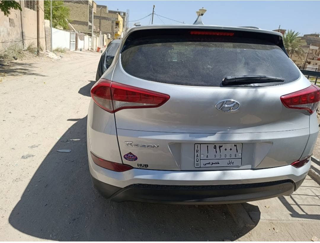 هونداي توسان  2018
رقم بابل لون سلفر
وارد امريكي حادثها  بنيد وجنطه مبدله بلادي وسونارها موجود
السياره جاهزه من كلشي وسعرها١٤٥ وبي مجال مكانها بابل مركز
للاستفسار اكثر ***********
