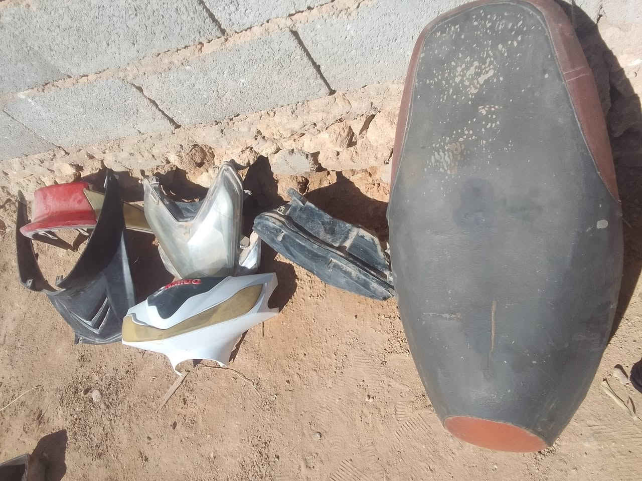 موجده قطع مواطير  رص للبيع سعر لقط ٥٠٠٠


**إذا كنت صاحب هذا الإعلان وتريد حذفه لأي سبب، رجاءا أرسل رسالة إلى الدعم الفني**