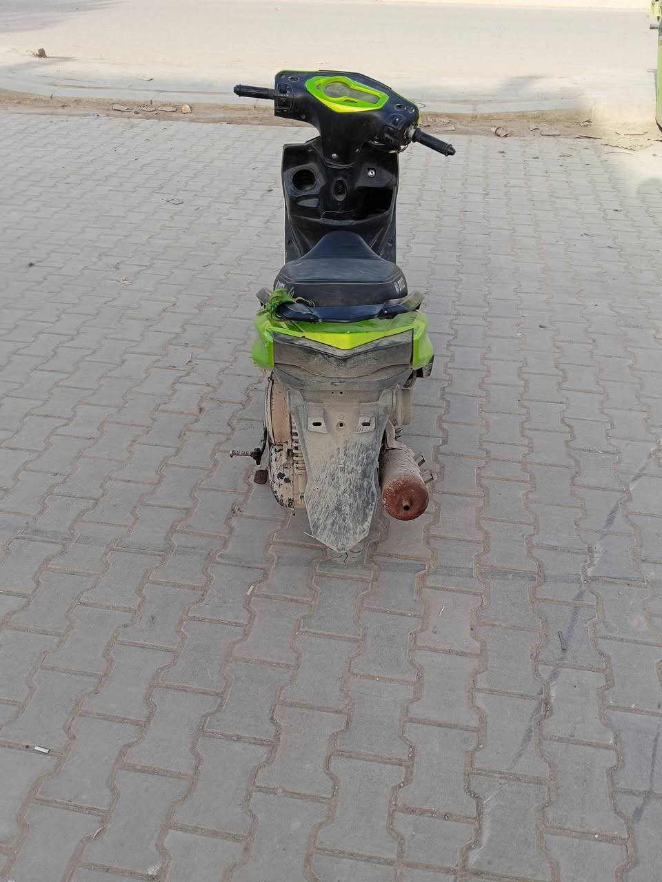 دراجه سكنس للبيع
العنوان ديوانيه مركز 
موديل 2022
سعرهه 250 الف 
الي يريدهه يجي خاص او يتصل على الرقم ***********
