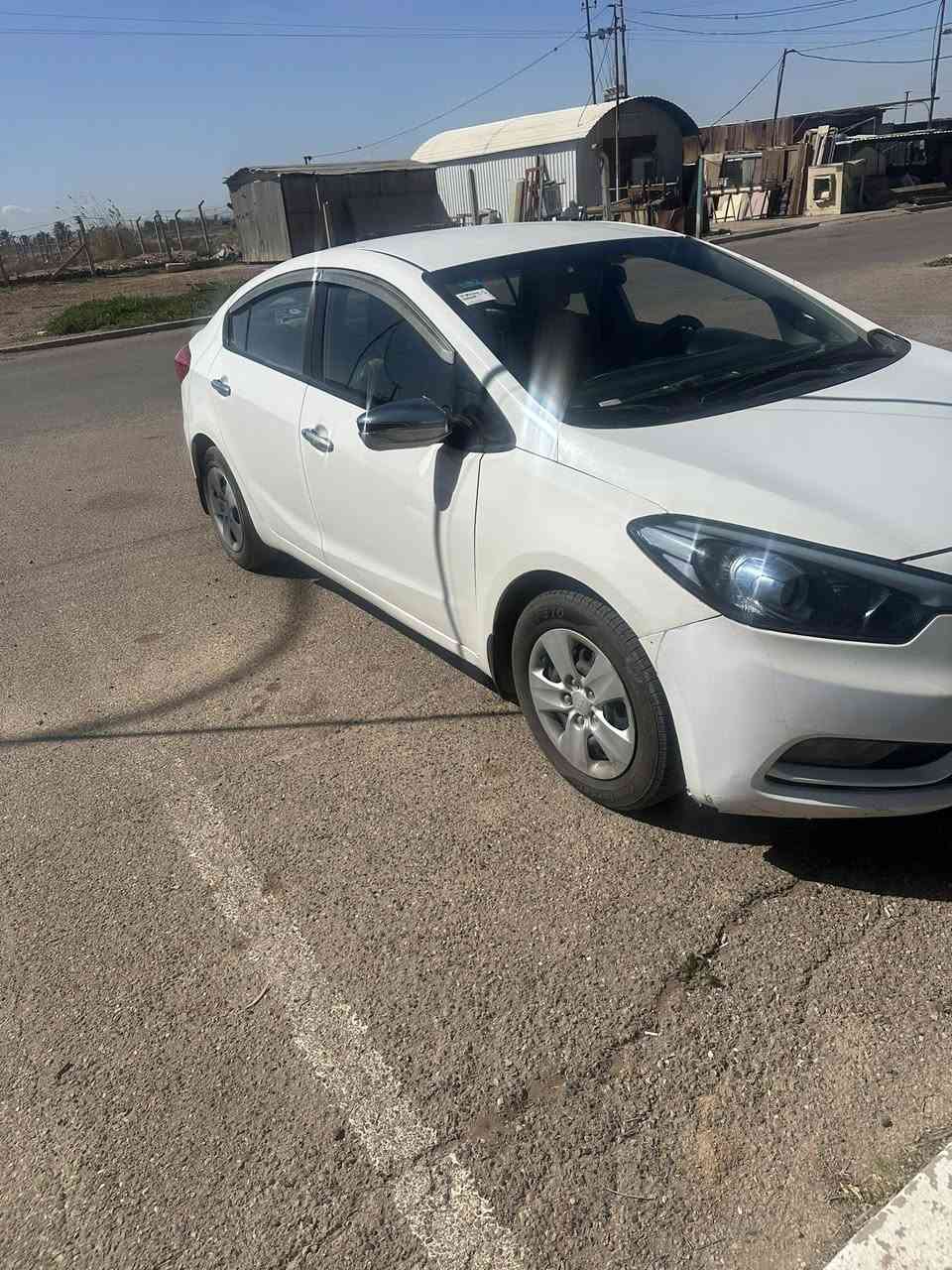 سياره  سيراتوا ٢٠١٤
مكفوله مال جناي 
كير ومكينه مكفوله   حجم ١٦٠٠ 
رقم ديالى جديد وسنوية جديدة 
تبريد ثلج بالضمان 
٣ سويچات احتياط
داخل اسود
مري 
تايرات 
شاشة 
سونار موجود


**إذا كنت صاحب هذا الإعلان وتريد حذفه لأي سبب، رجاءا أرسل رسالة إلى الدعم الفني**