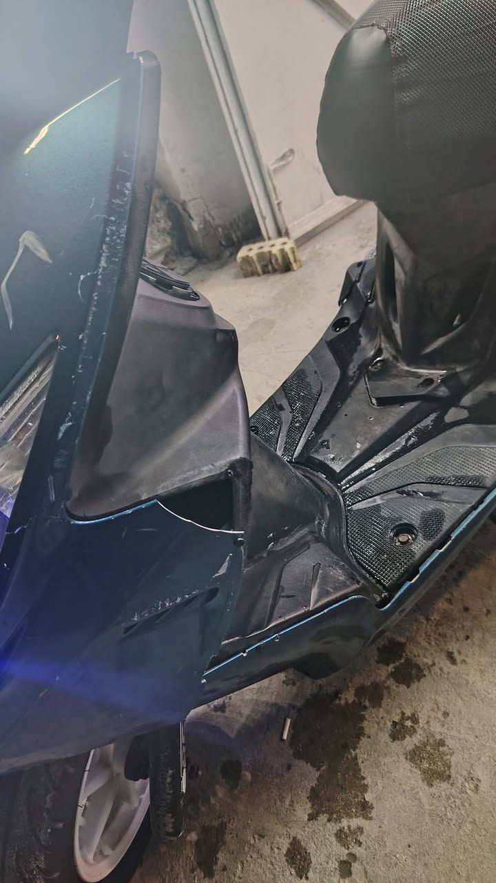 سلام وعليكم جيتي ار للبيع الدراجه شلعه معدل خير من الله بيهة تزويد فقط سلف سبع الوان ادراجه كج سرعه كج بانزين عداد إلكتروني كله شغال ويل كب الدراجه الدراجه حديثه خير من الله السعر 775 وبيهة مجال قليل لان دراجه نضيفه فقط البجم بي شخوط فقط مال رمبه


**إذا كنت صاحب هذا الإعلان وتريد حذفه لأي سبب، رجاءا أرسل رسالة إلى الدعم الفني**