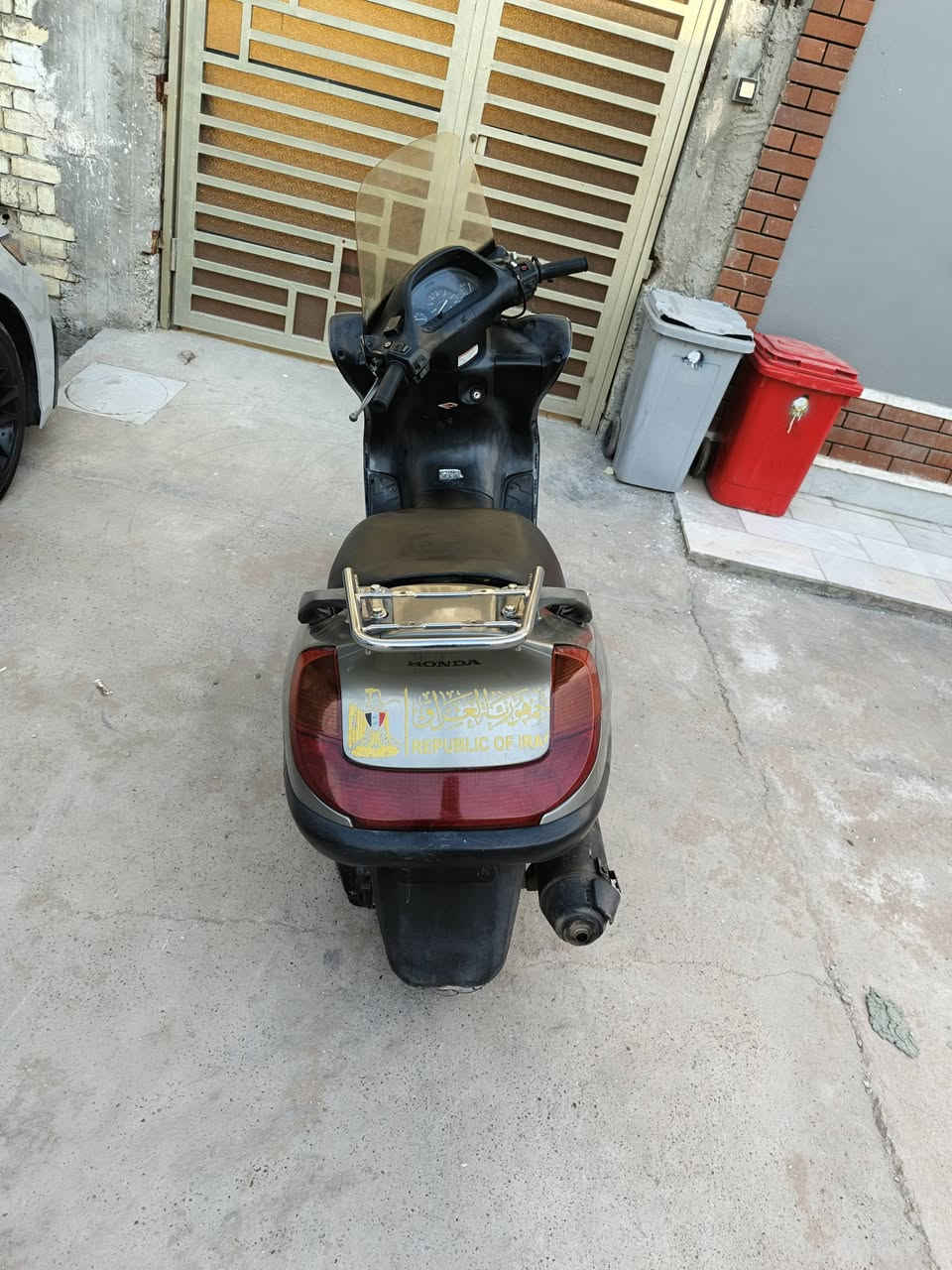 السلام عليكم 
فورسايد صفر 4 للبيع
الدراجه نقصها بس كلج 
الباقي كله كفاله الكفرات نضافتهن 75%
تخم تاير وفلنجات ودسكات كله جديد 
كهربائيات كله شغاله ماعده كيج السرعه 
حماوه طبيعيه 
سعره 750 وقابل للتفاوض وترهم مراوس 
مكاني بغداد الوزيرية قرب تقاطع شارع المغرب
*********** موجود واتساب غير متواجد فيس
