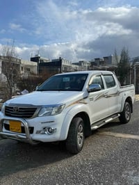 هايلوكس • ٢٠١٥ • جير عادي