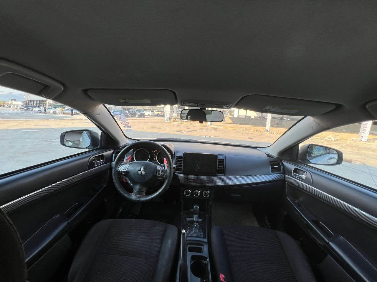 بەناوی خودا
ژم.***********/// ***********
لانسەر قرش مۆدیل 2017 سپی سەدەف گێر تۆماتیک مەکینە 20مەرخوب سەنەوی تا 2030تازەیە 
گێرو مەکینەو تەبریدو تەقەو رەقەی بە شەرتە 
سعر $112 و مەجال السليمانية, العراق
