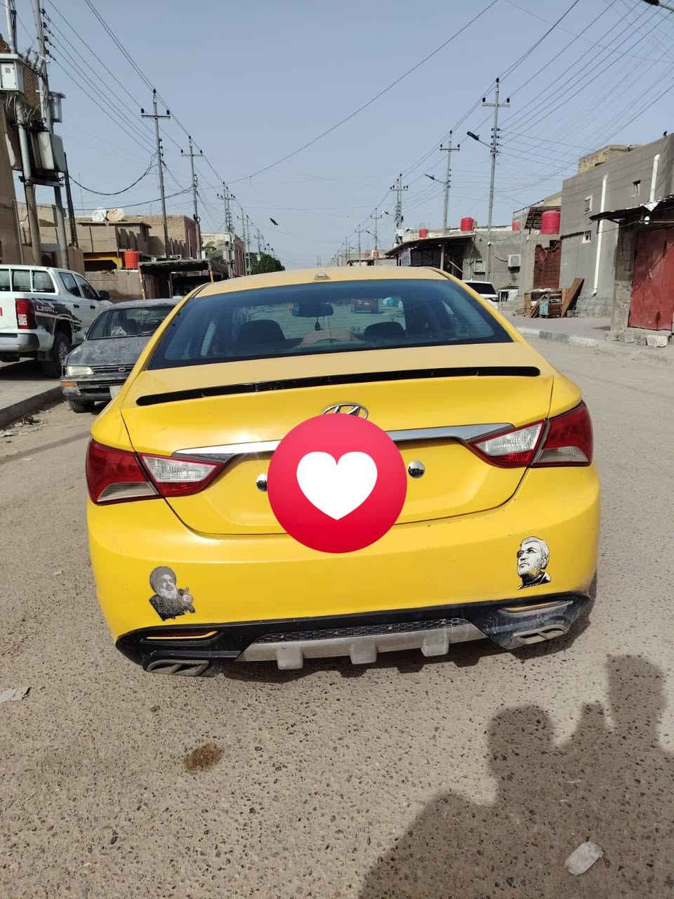 سلام عليكم سياره سوناتا البيع مديل 2011 بيهه ضربه بل باب ومبدل ضريبه مدفوعه سياره مصفره سنويه تنتهي بل 2027 السياره بسمي السعر خاص انه مكلف بل نشر مشروع وطني عنوان السياره بل بصره رقم صاحب السياره ***********
