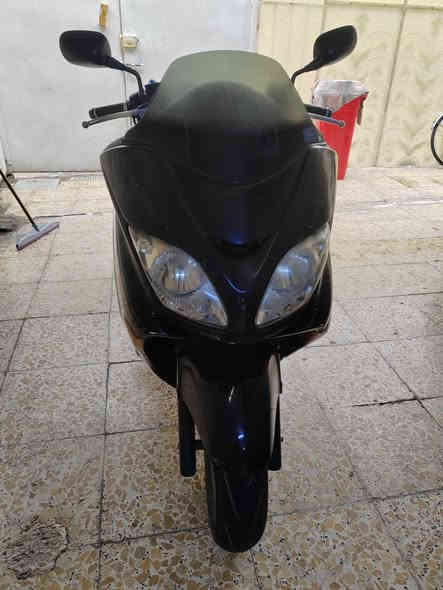 سلام عليكم فورزا ٨٠ بصمه  ألون اسود سبع كير شغال تحويلات شغالات تايرات جدد دراجه خير من وكلهه شغاله أوراق موجوده مكاني بغداد بياع تقاطع درويش السعر مليون وبيه مجال رقمي تليفون ***********
