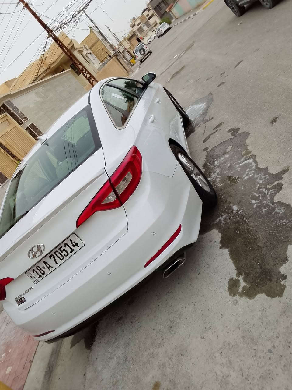 سلام عليكم للبيع سوناتا 15 لون صدفي وارد امريكي  رقم بابل حادث خلفي بجم كبس مكاني كربلاء *********** أسعر 115 بيه مجال
