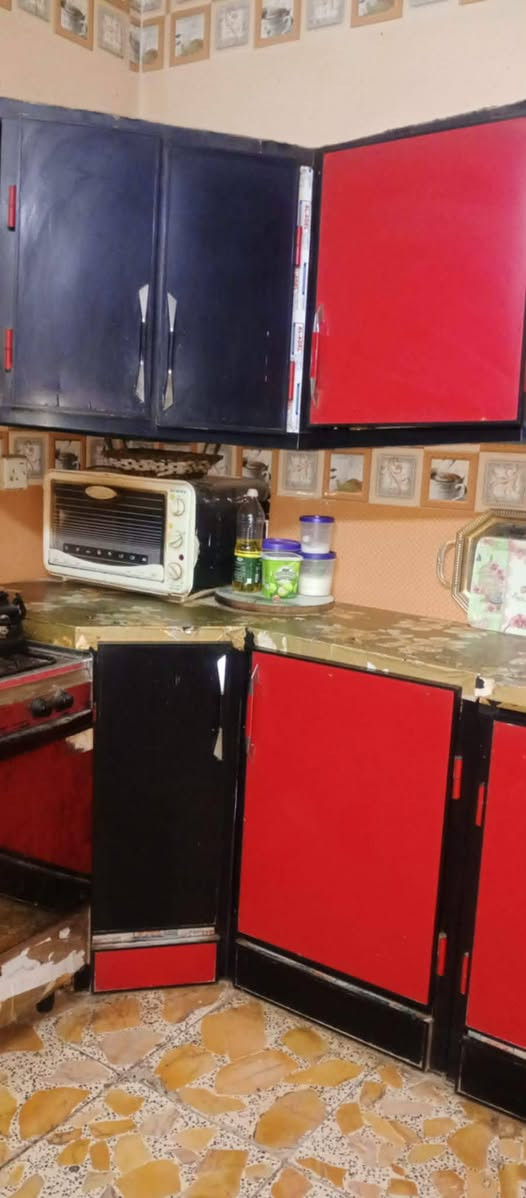 كاونتر للبيع نظيف بي اضرار بسيطه 5قطع سعر 350 مكان 
بغداد  سبع قصور


**إذا كنت صاحب هذا الإعلان وتريد حذفه لأي سبب، رجاءا أرسل رسالة إلى الدعم الفني**