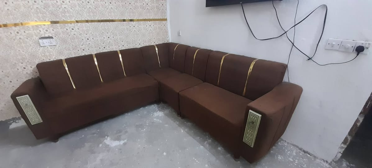 سلام عليكم تخم للبيع 10 مقاعد
سعر100الف 
الدوره ***********
