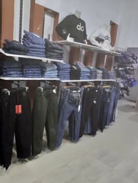 كزيوني • عزو • ملابس شبابية